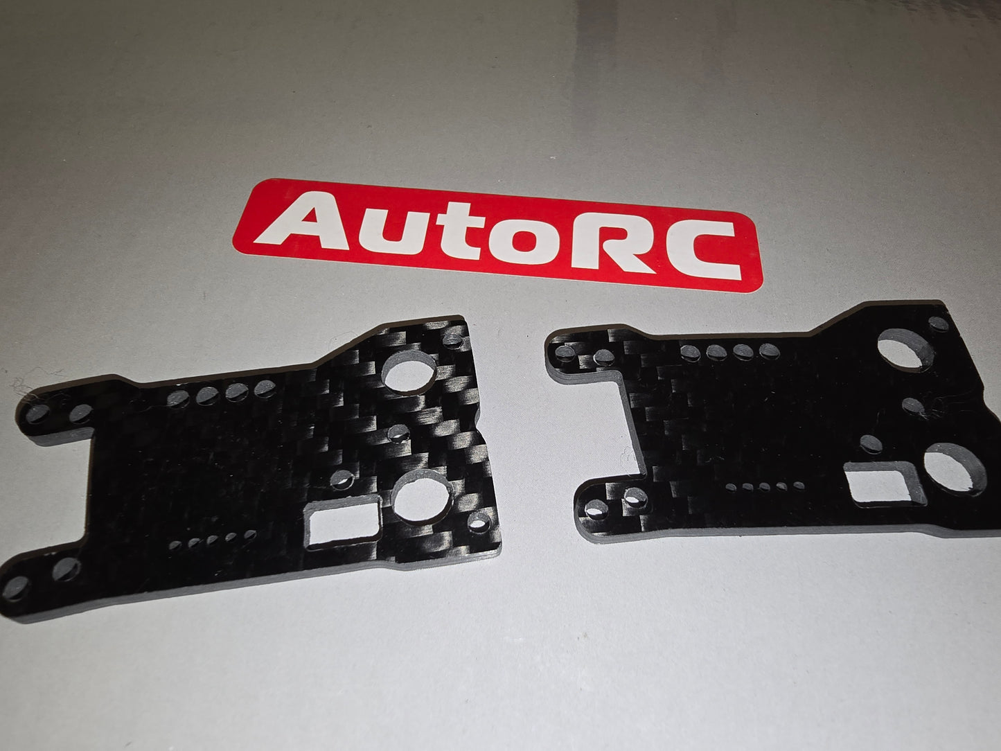 #AU1405 CARBON REAR ARM 5° TOE 2.5MM
